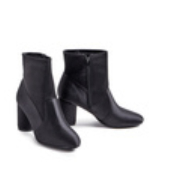 Quintessa booties - Picture 6 of 8